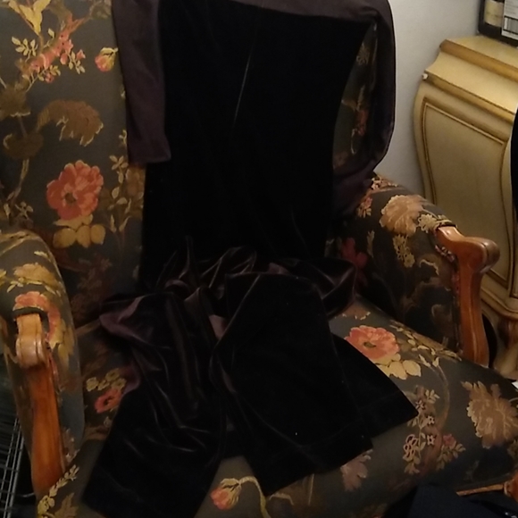 Tadashi Petite Embellished Brown Velvet Dress, Med - Picture 2 of 8